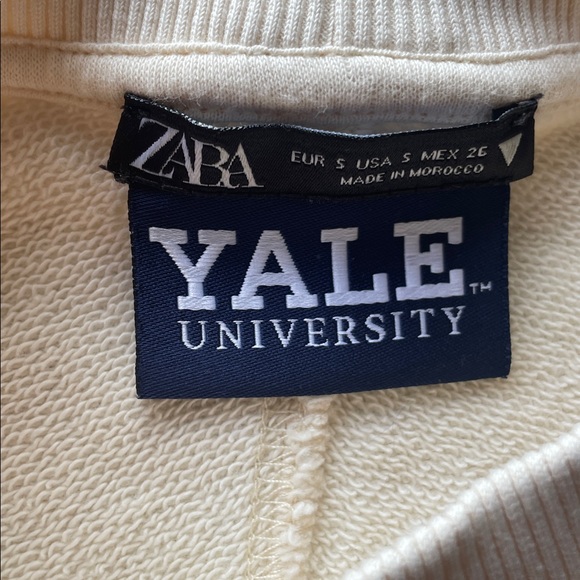 Zara Yale Sweatshirt - Picture 3 of 4